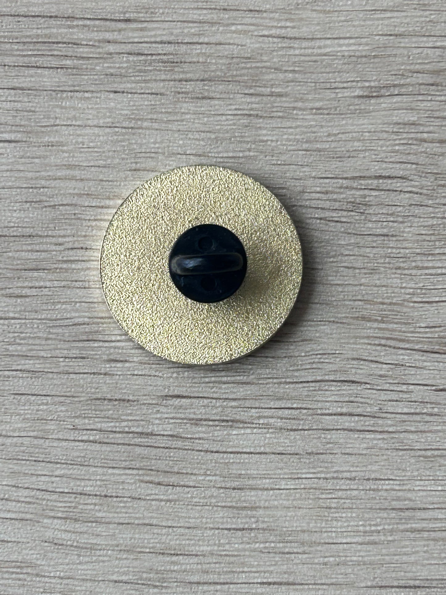 Pin's Focus on the Good