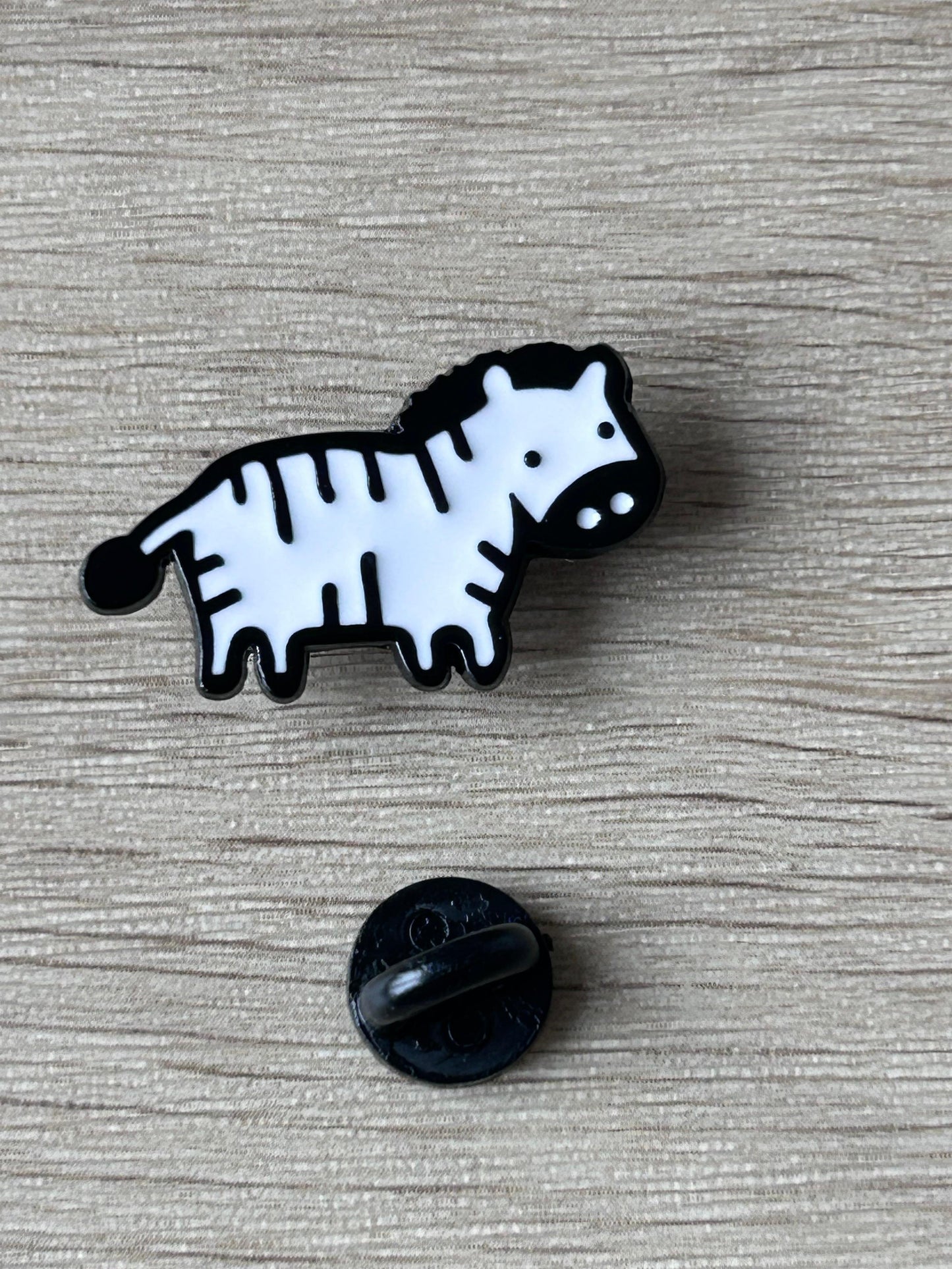 Pin's zèbre