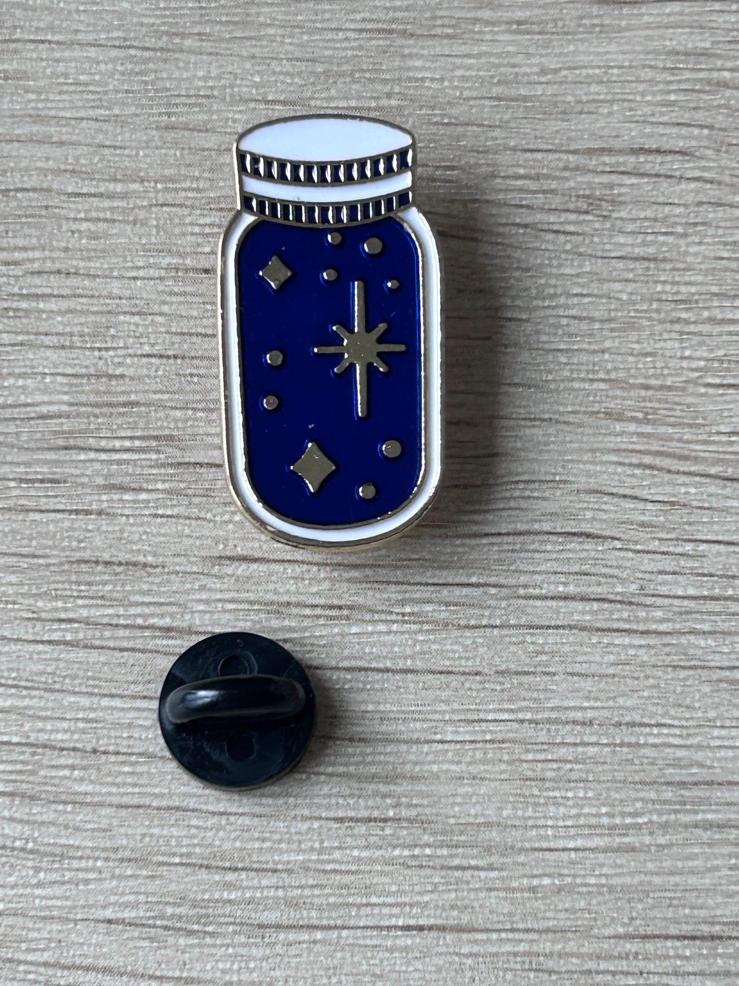 Pin's bocal étoilé