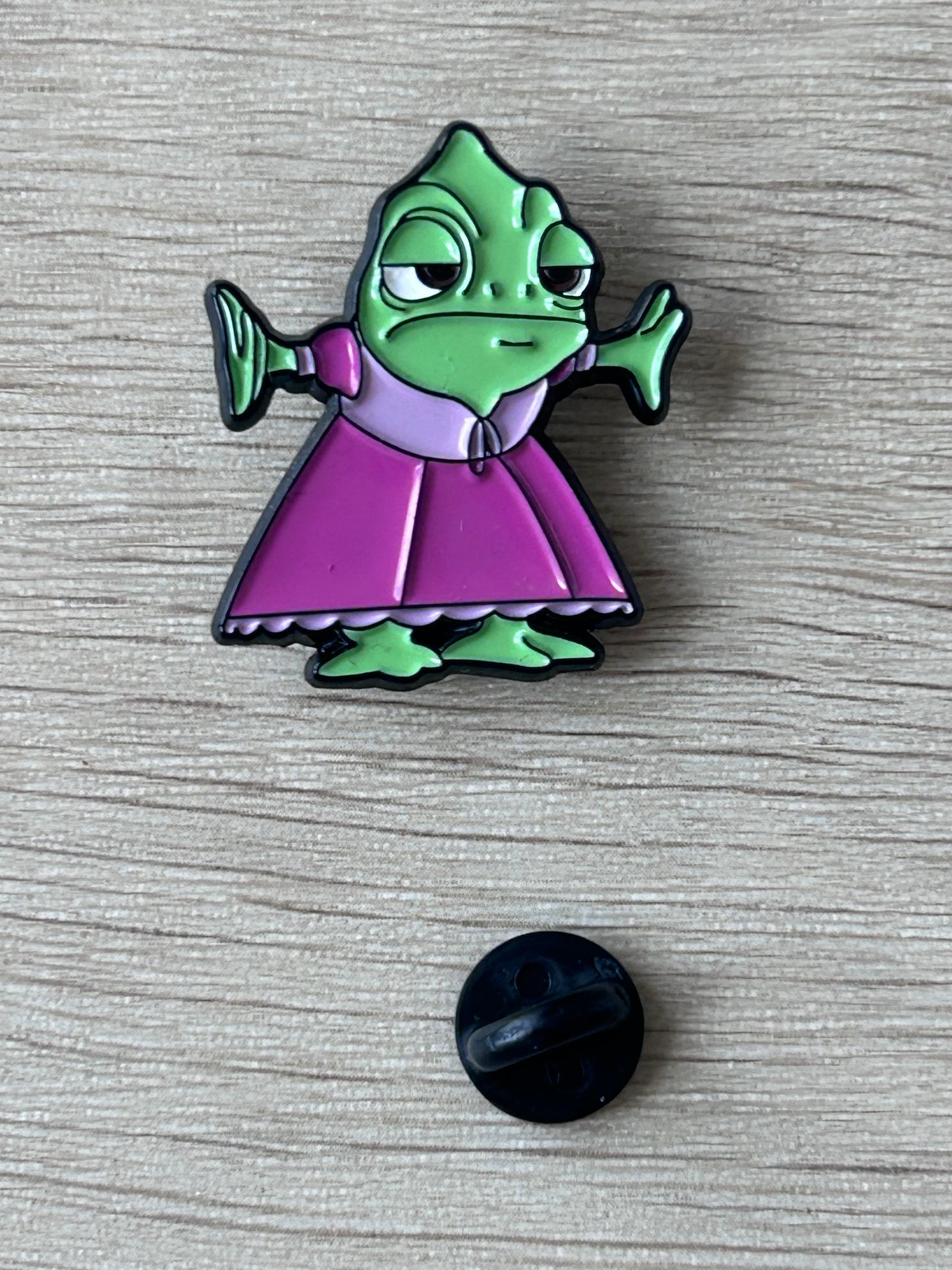Pin's Pascal le caméléon