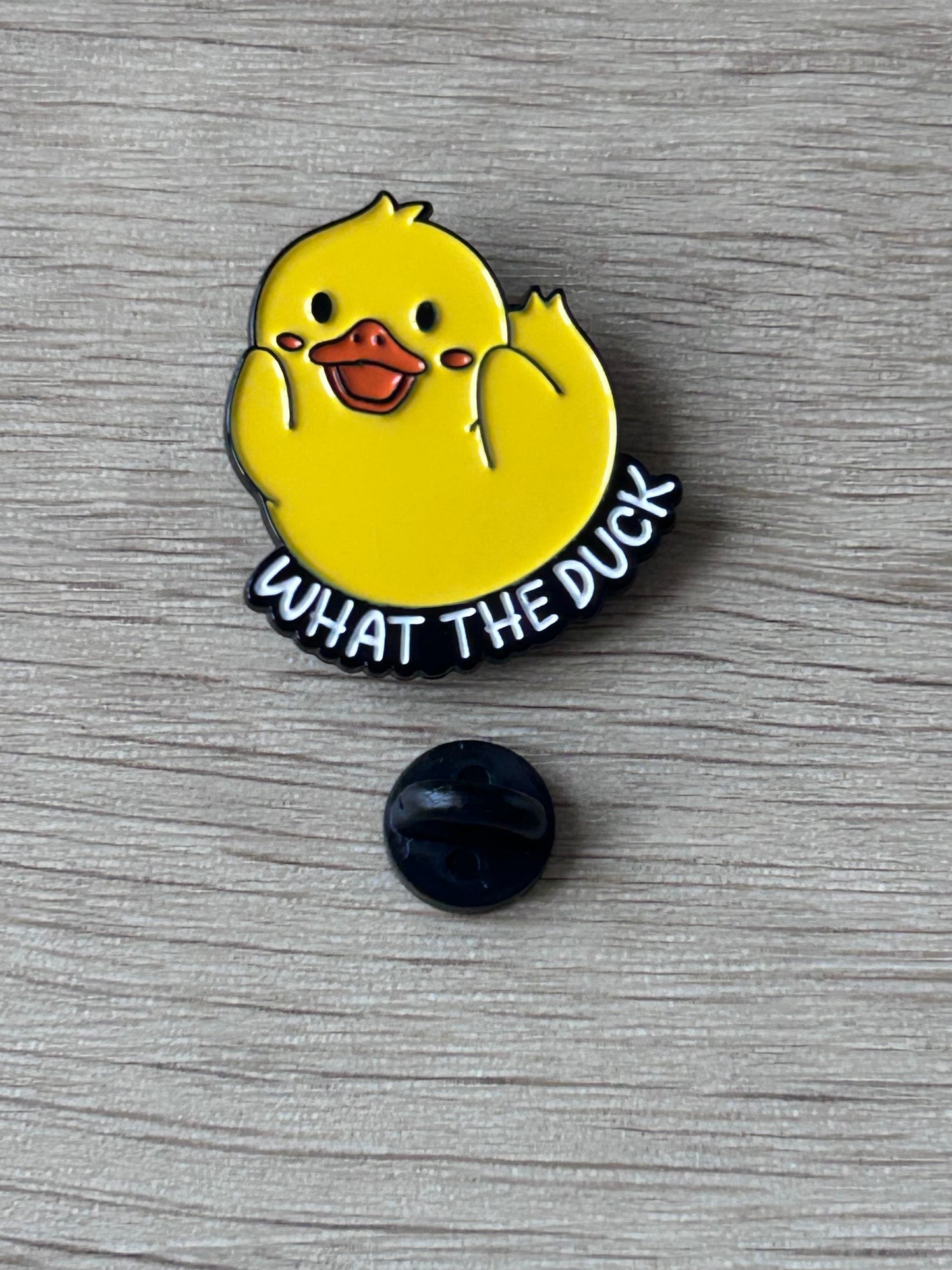 Pin's canard « What The Duck »