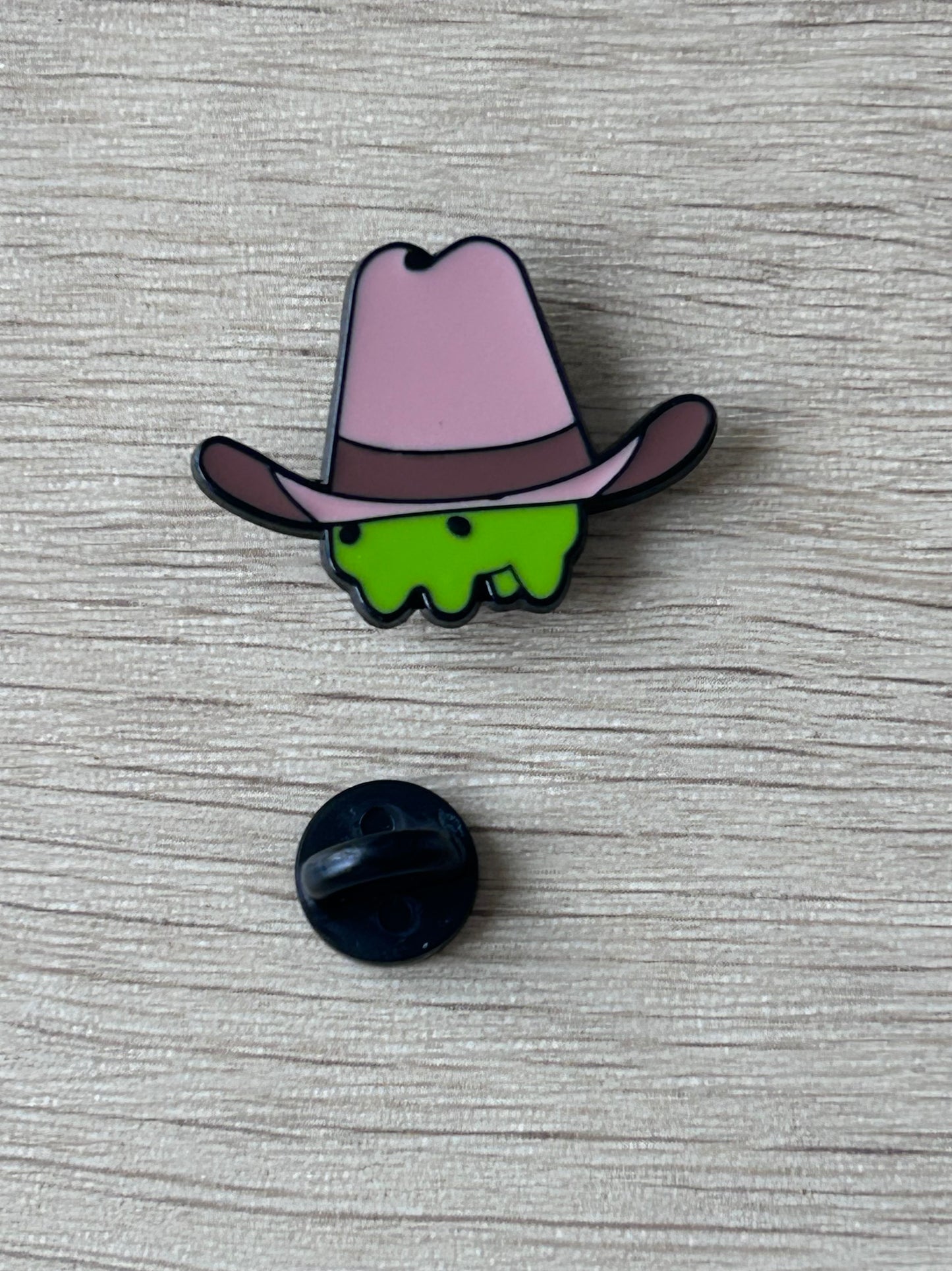 Pin's grenouille cow-boy