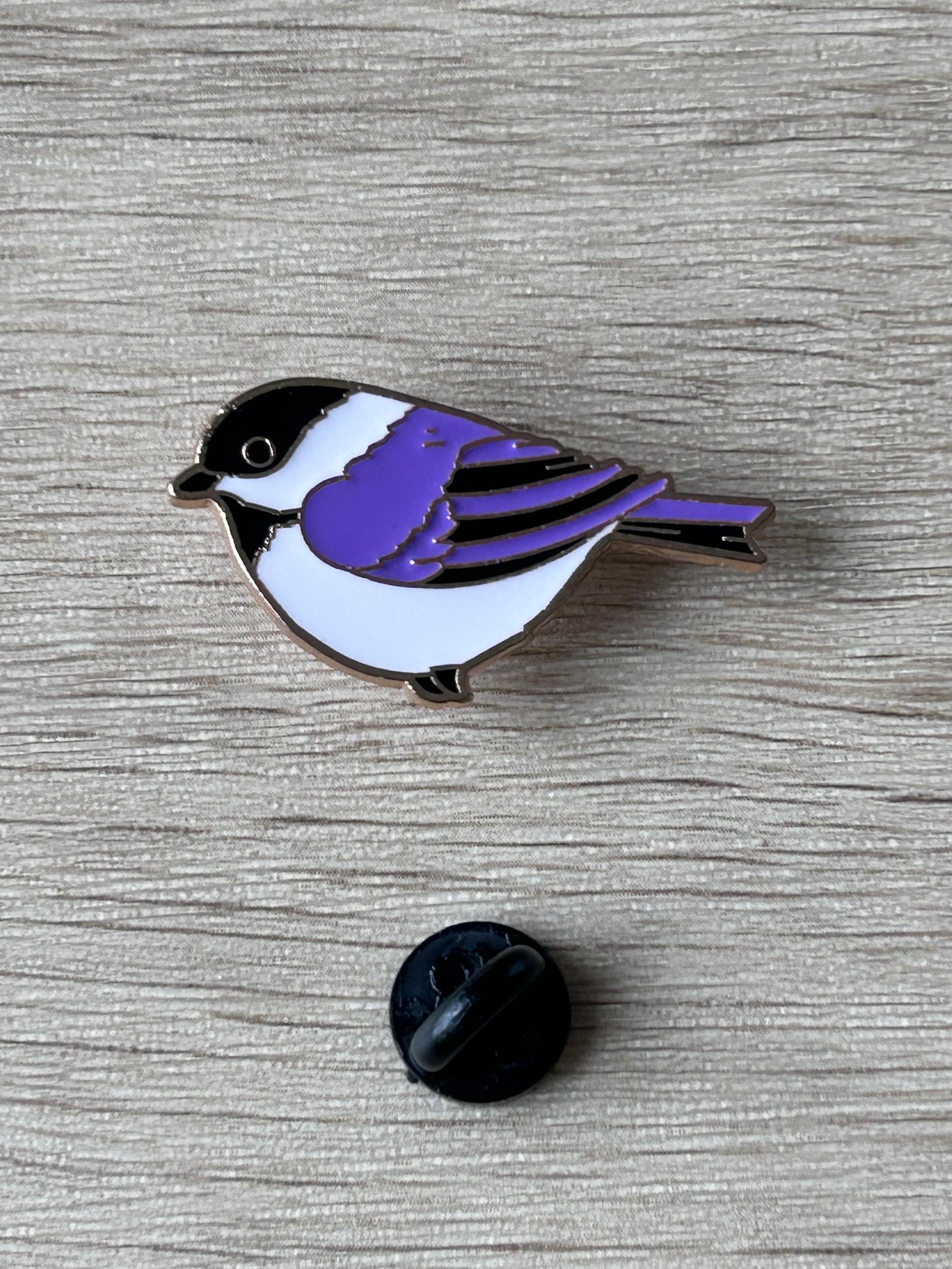Pin's mésange violette