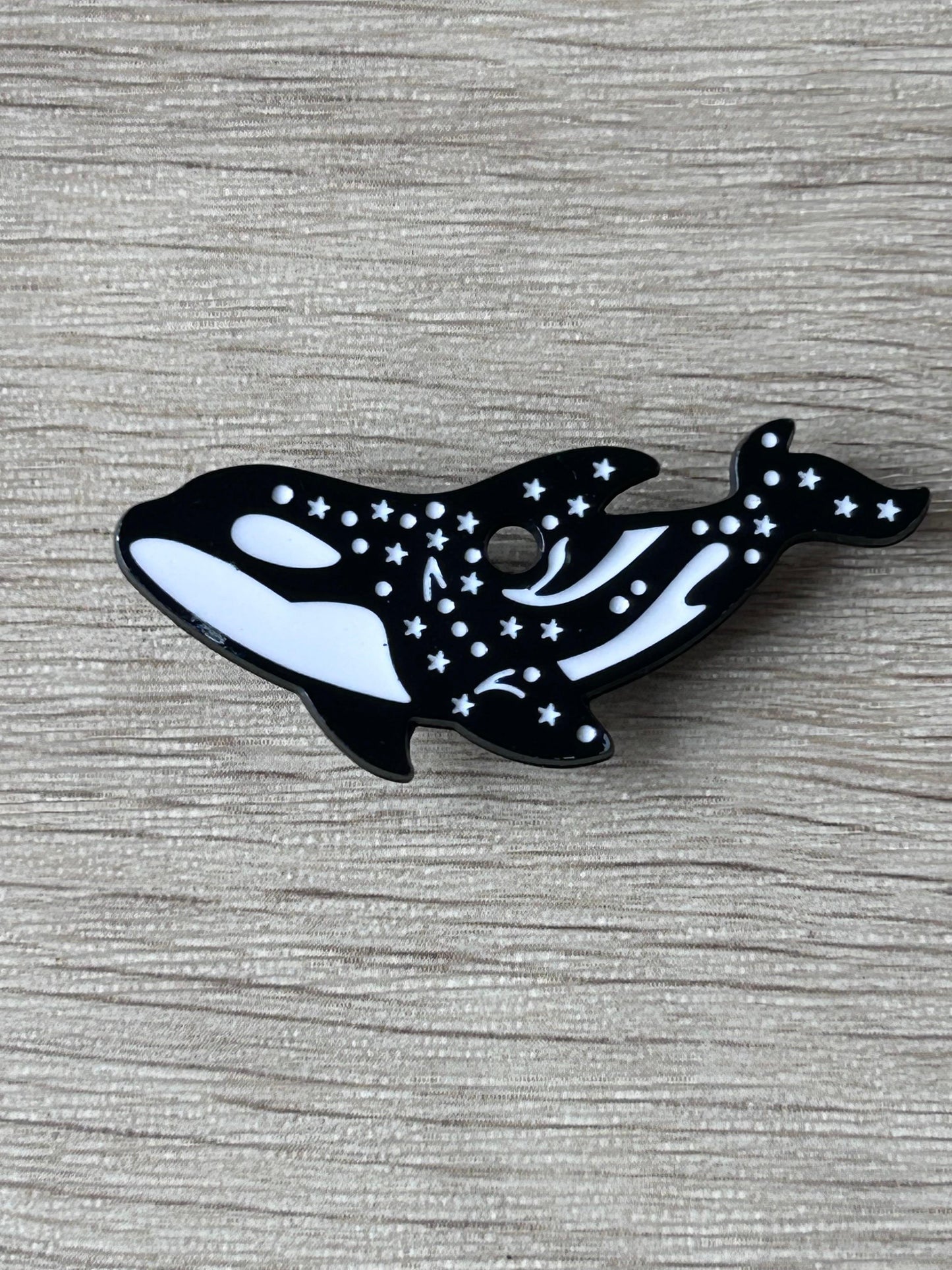 Pin's orque céleste