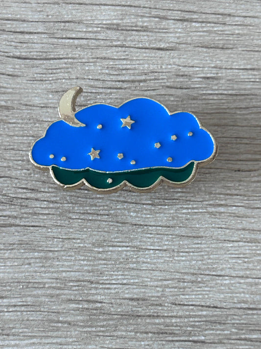Broche nuage bleu nuit, lune croissant et petites étoiles dorées